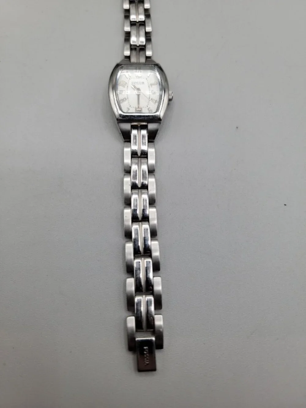 Fossil Womens Watch ES-2072 Brushed Stainless Steel 5.75